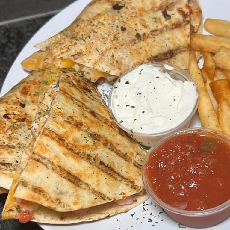 Buffalo Chicken Wrap Delight
