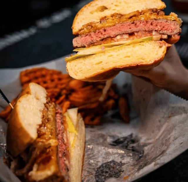 Classic Burger.